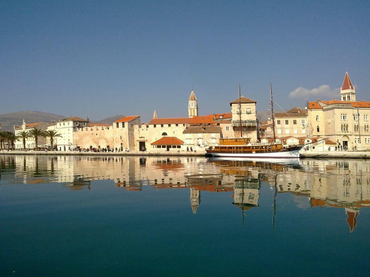 La Vie Est Belle Apartamento Trogir Exterior foto